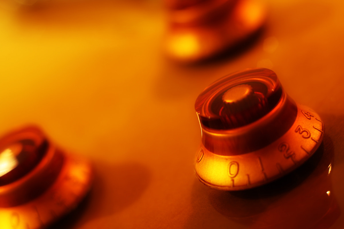 Canon EOS 40D + Canon EF 50mm f/1.8 sample photo. The golden age photography