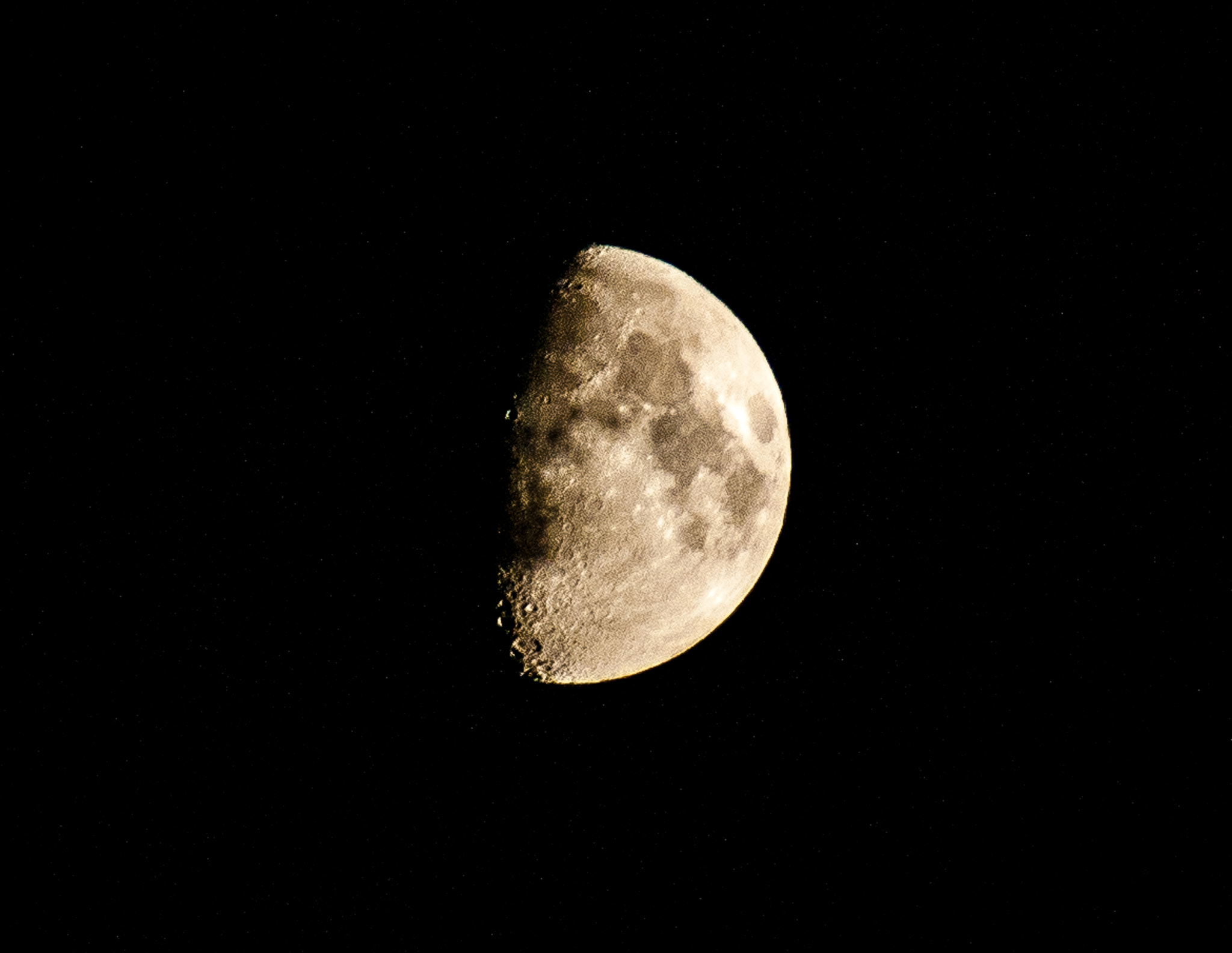 Sony 75-300mm F4.5-5.6 sample photo. Man in the moon photography