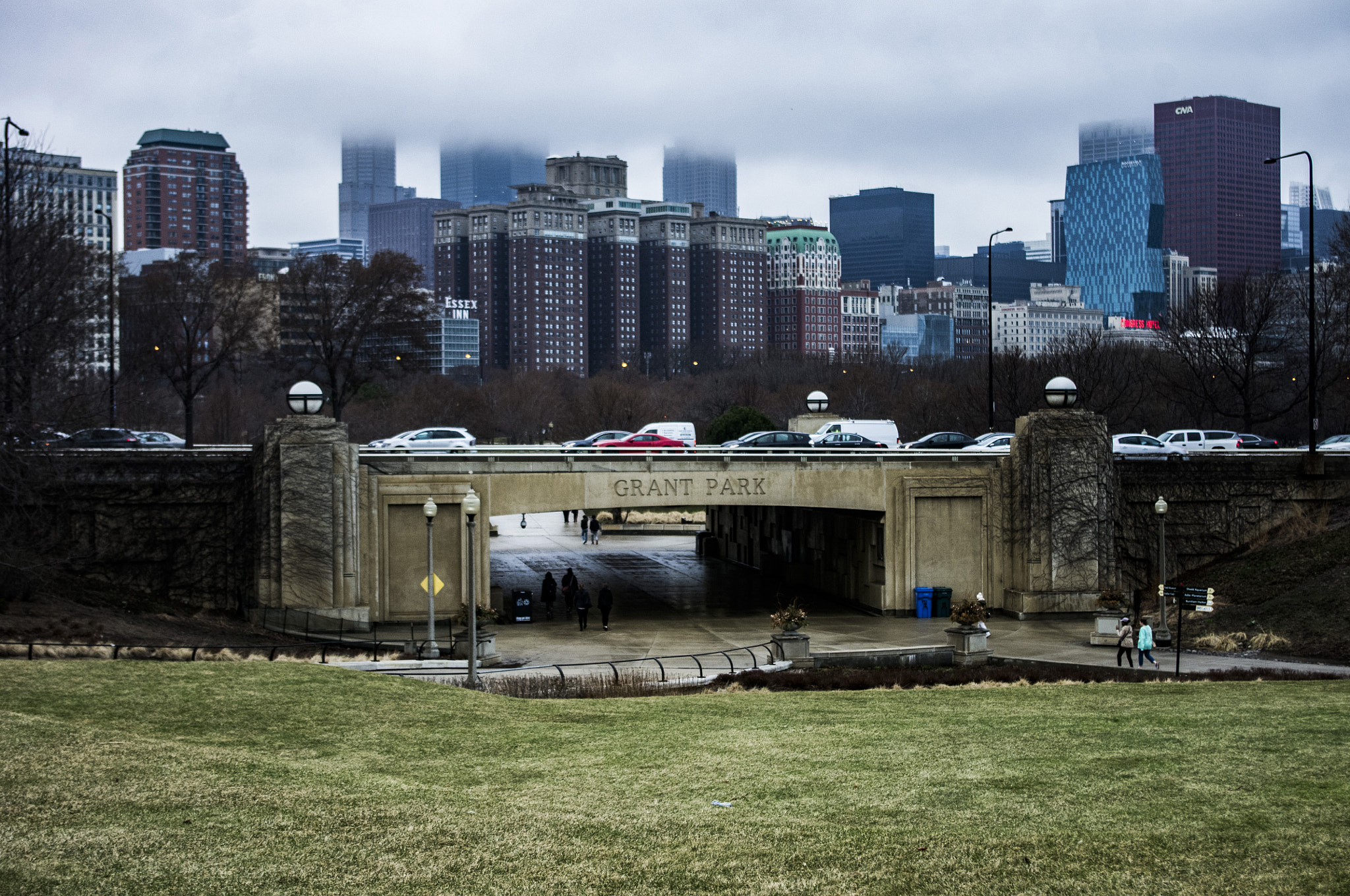 Pentax K-r sample photo. Grant park's bridge. chicago, usa photography