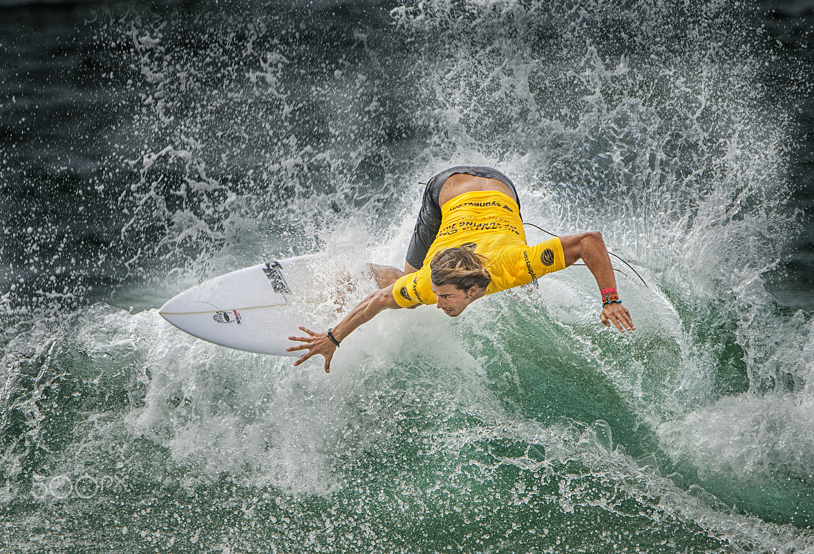 Nikon D3 sample photo. Surf photography