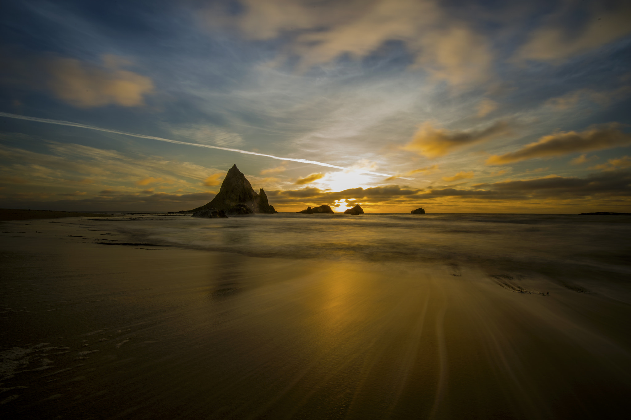 Nikon AF-S Nikkor 14-24mm F2.8G ED sample photo. Beautiful sunset. photography