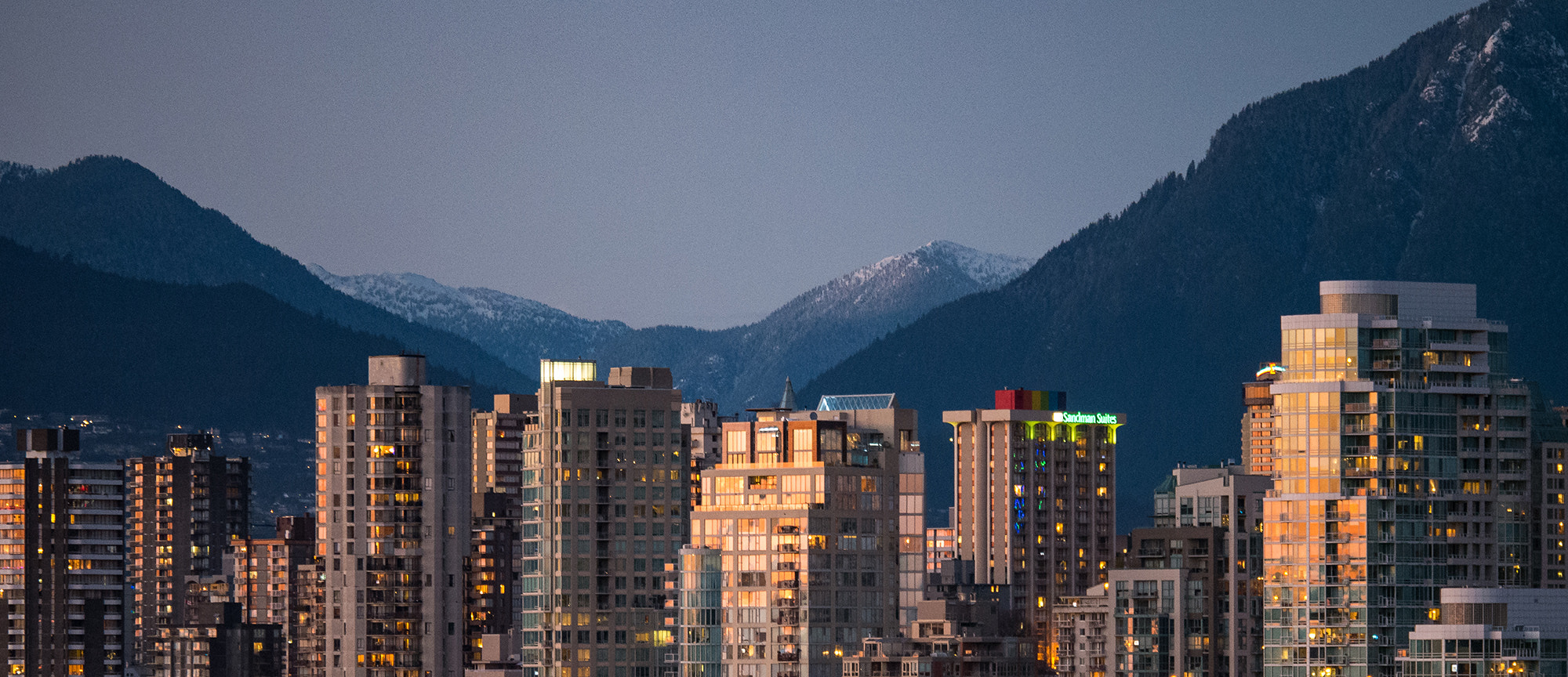 Panasonic Lumix G X Vario 35-100mm F2.8 OIS sample photo. Dawn at vancouver photography