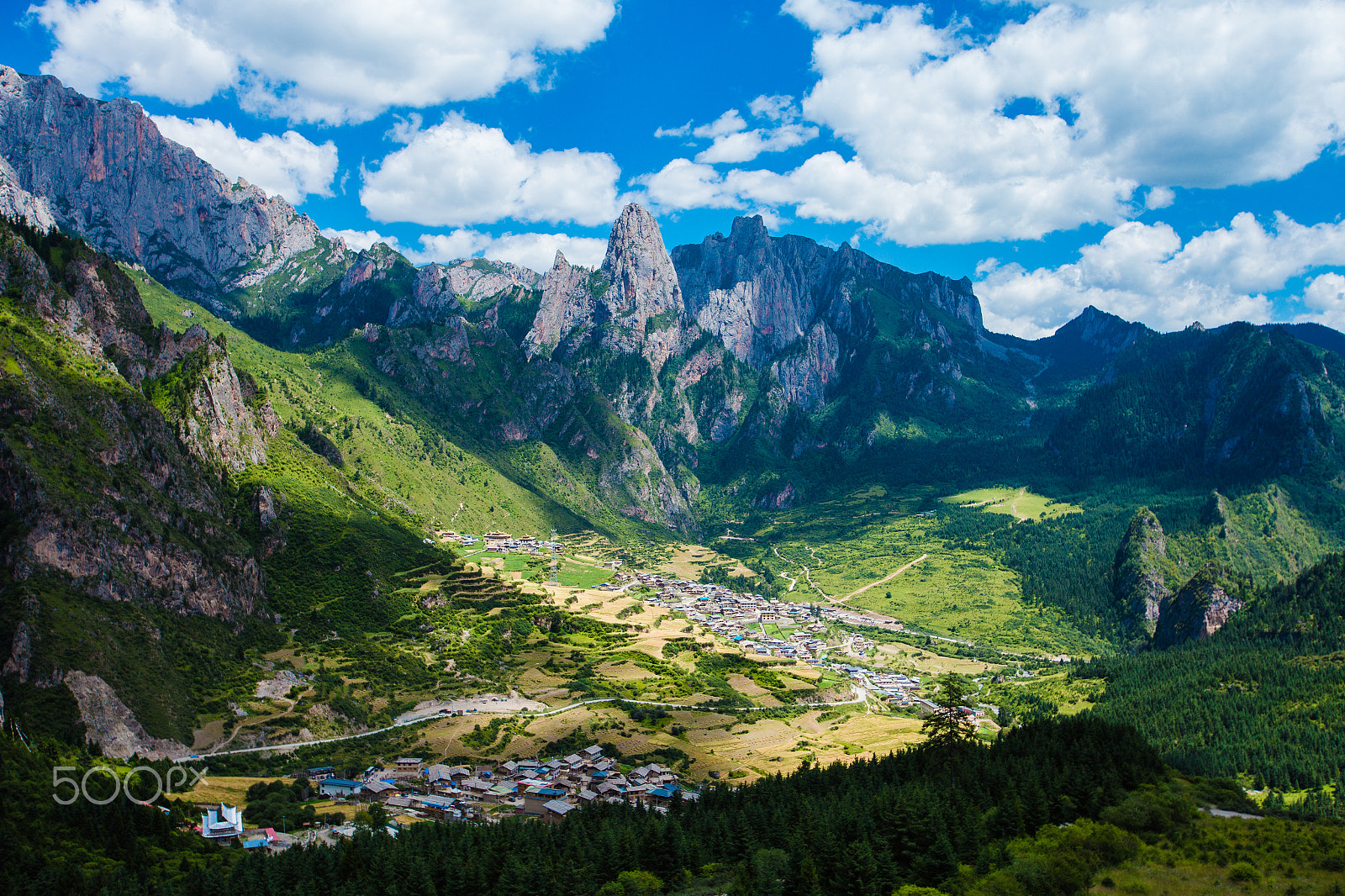 Canon EF 16-35mm F2.8L USM sample photo. Fantasy like landscape in the mountains of tibet photography