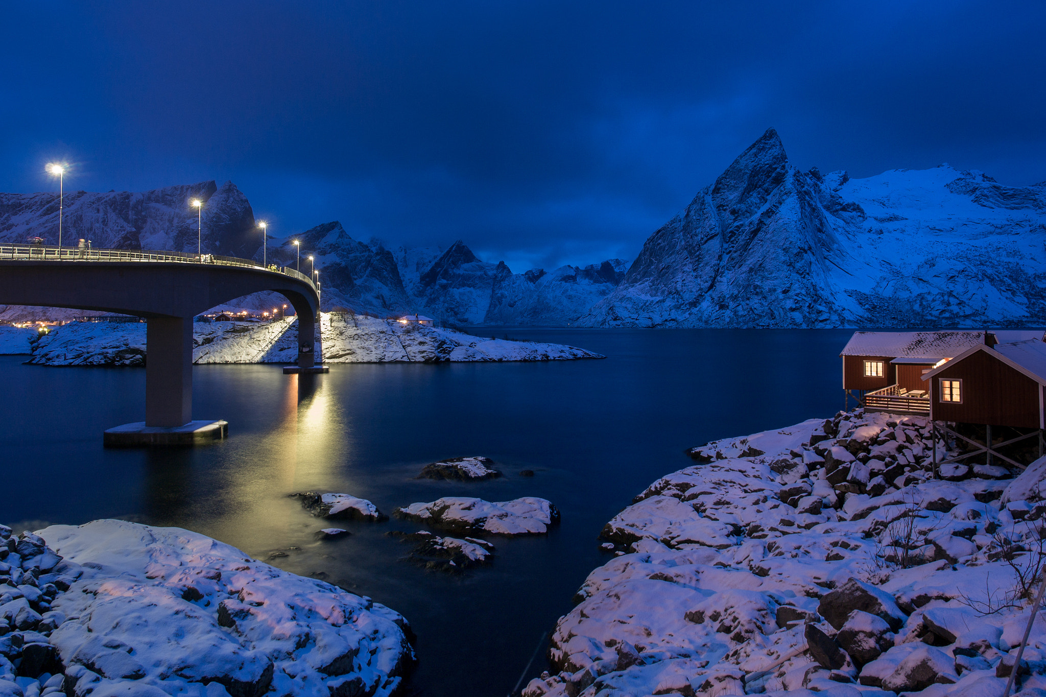 Olympus OM-D E-M5 sample photo. Hamnoy bridge photography