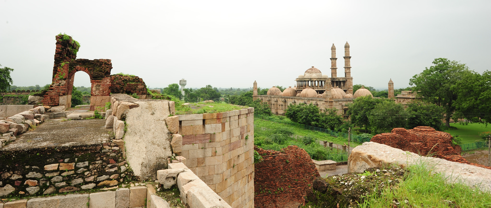 Nikon AF-S Nikkor 14-24mm F2.8G ED sample photo. Pahwaghar baroda - gujarat india photography