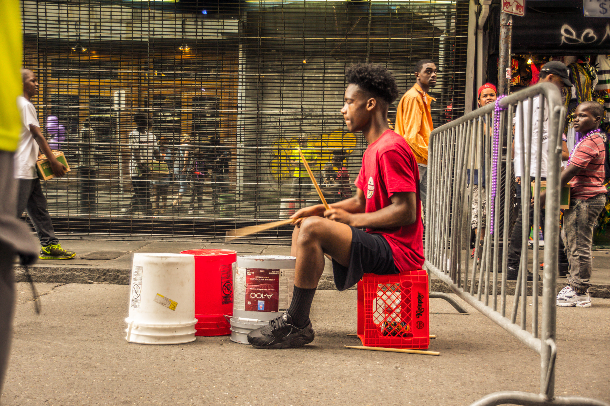 Sony DT 18-250mm F3.5-6.3 sample photo. Street music photography
