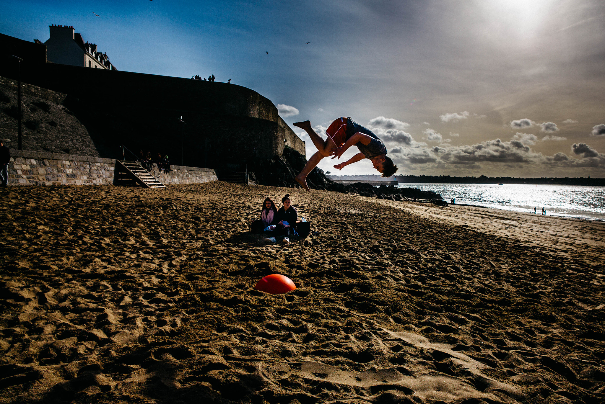 Leica M (Typ 240) + Elmarit-M 1:2.8/21 ASPH. sample photo. On the beach of saint malo photography