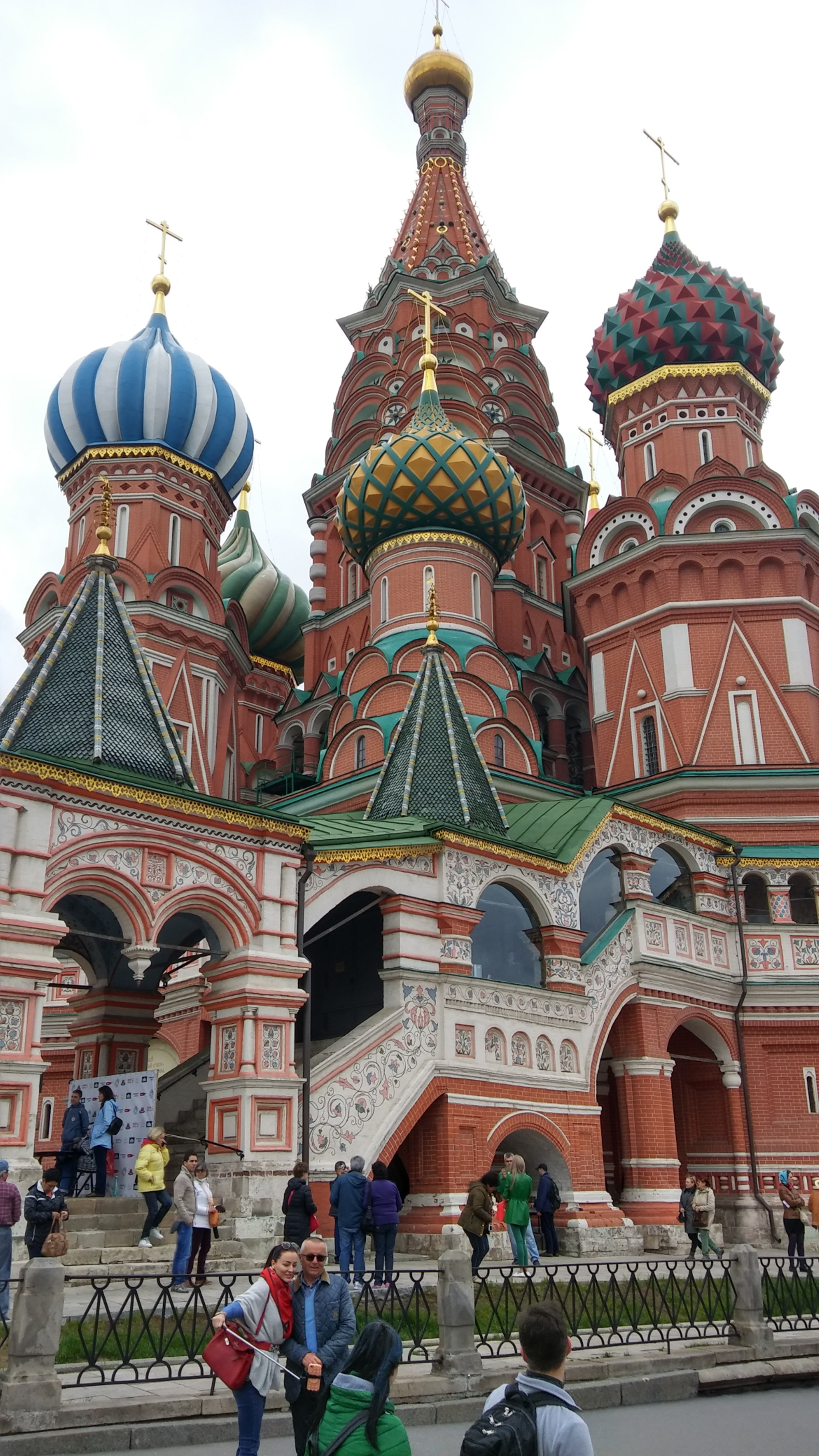 LG H650E sample photo. Saint basil's cathedral photography