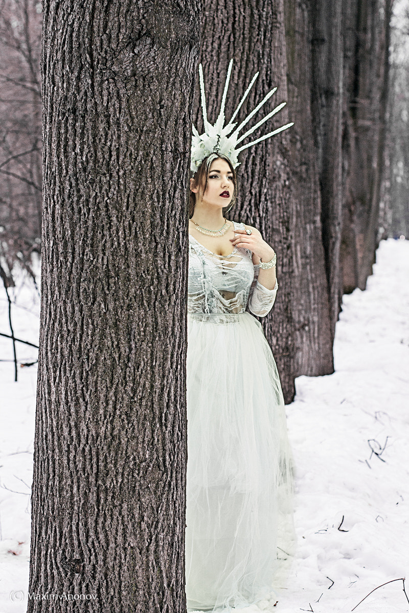 Canon EOS 650D (EOS Rebel T4i / EOS Kiss X6i) + Canon EF 50mm F1.4 USM sample photo. Ice queen photography
