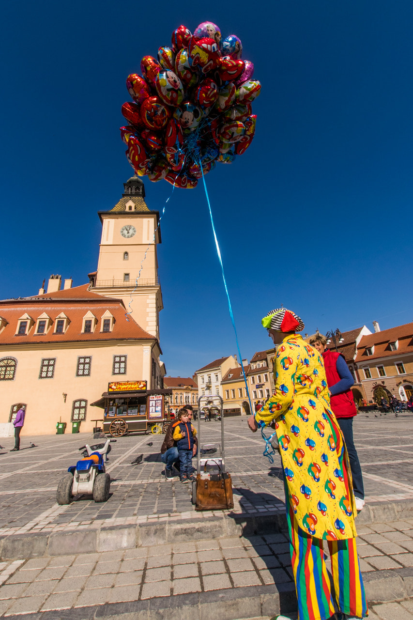 Nikon D5300 + Sigma 10-20mm F3.5 EX DC HSM sample photo. Baloons photography