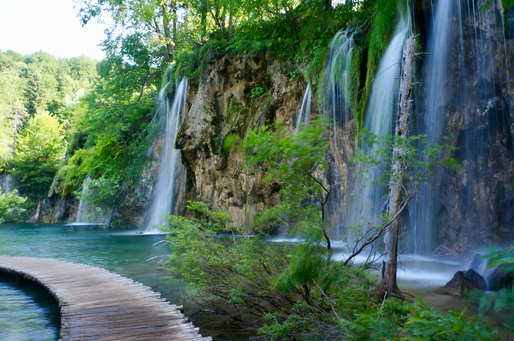 Tamron 18-200mm F3.5-6.3 Di III VC sample photo. Waterfall photography