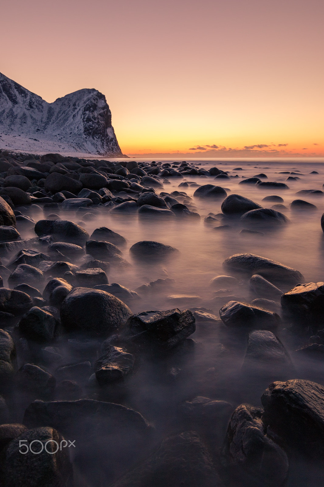 Tokina AT-X Pro 11-16mm F2.8 DX II sample photo. Morning pebbles photography