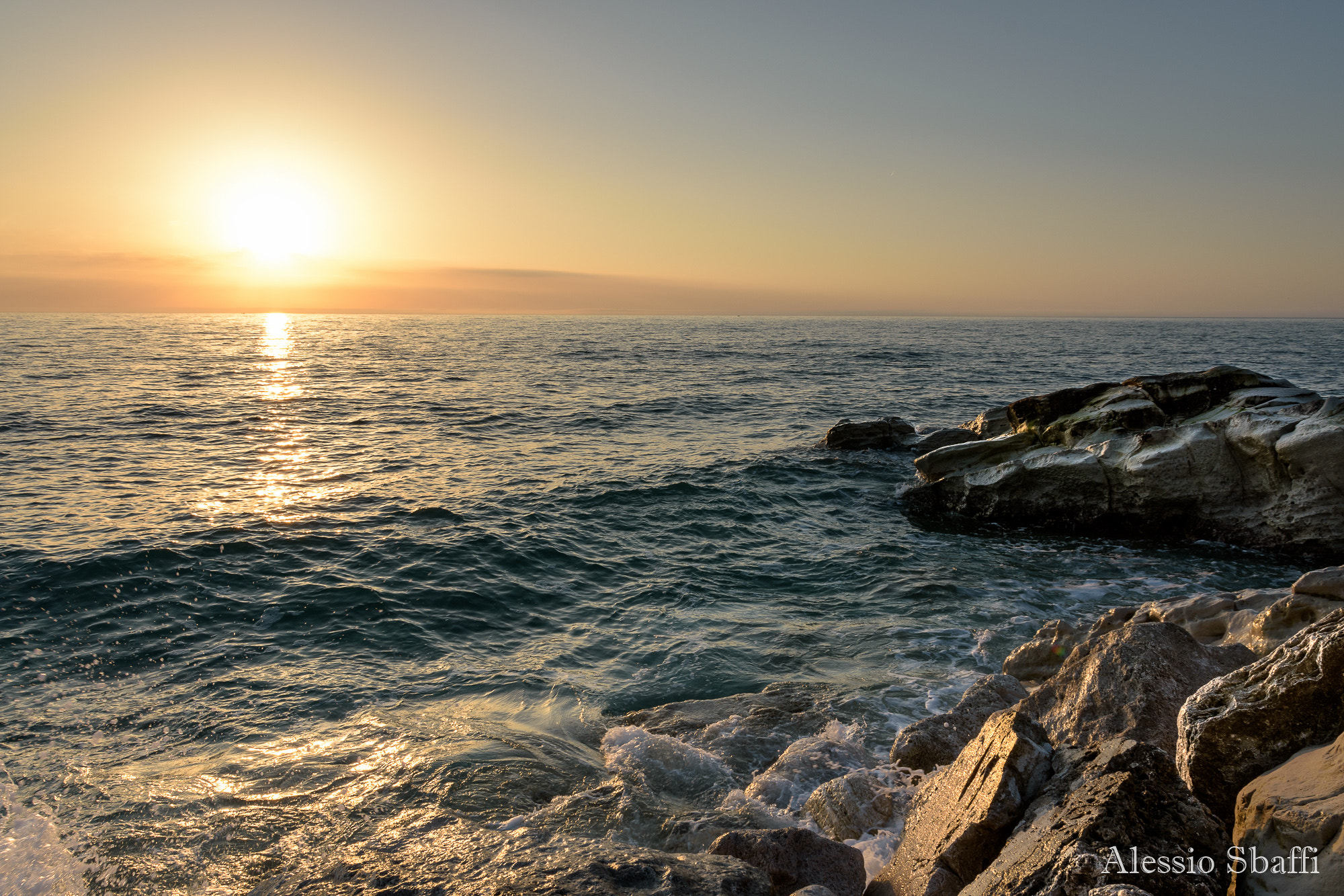 Sigma 17-70mm F2.8-4 DC Macro OS HSM | C sample photo. Sirolo  photography