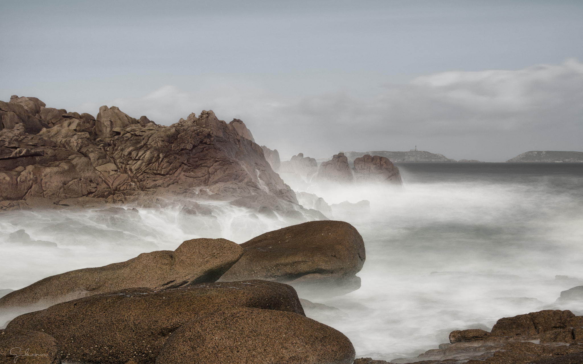 Sigma 28-300mm F3.5-6.3 DG Macro sample photo. 15 seconds rock photography