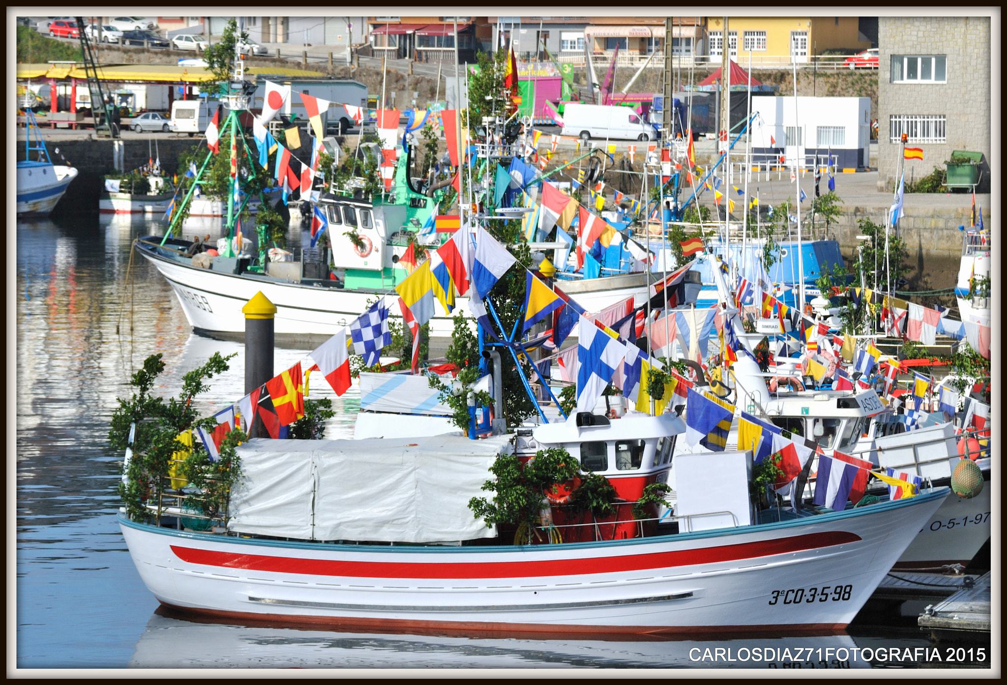 Nikon D3000 sample photo. Procesión marítima del carmen en camariñas photography