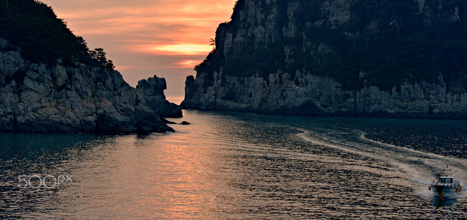 Nikon D810 sample photo. Dawn photography