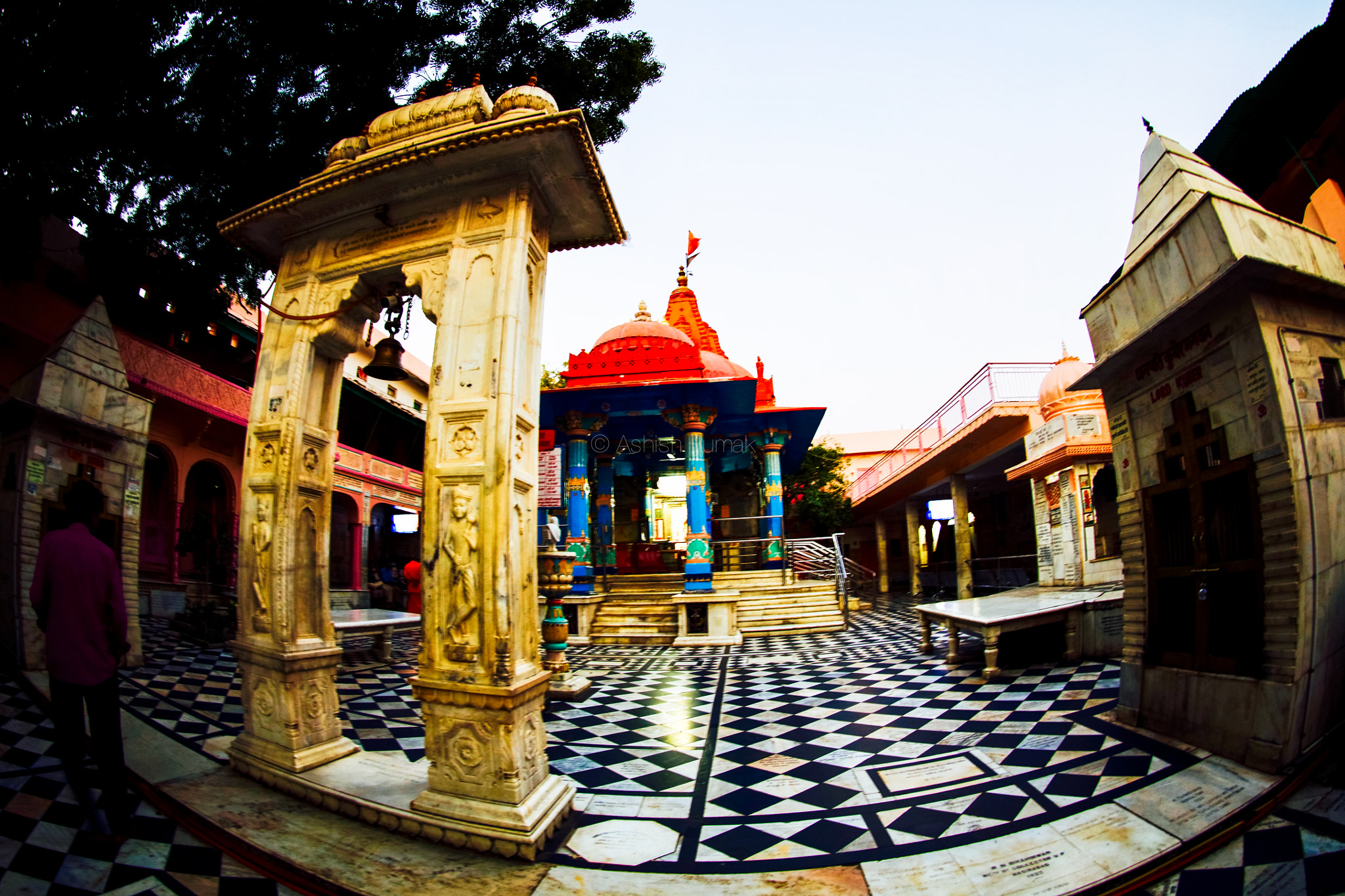 Canon EF 8-15mm F4L Fisheye USM sample photo. Bhrama's temple photography