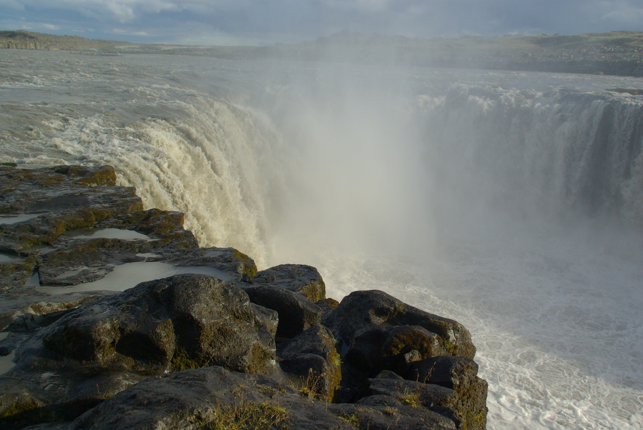 Tamron AF 18-200mm F3.5-6.3 XR Di II LD Aspherical (IF) Macro sample photo. Ijsland selfoss photography