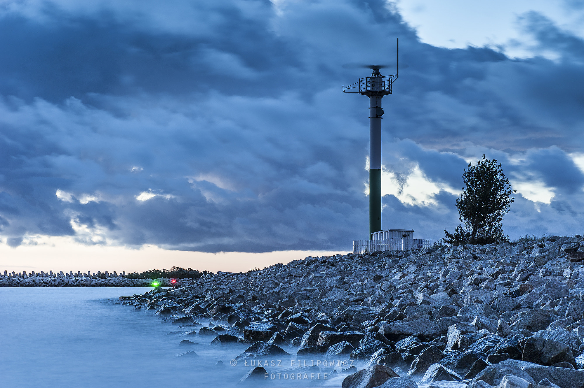 Nikon D700 sample photo. Blue baltic sea photography