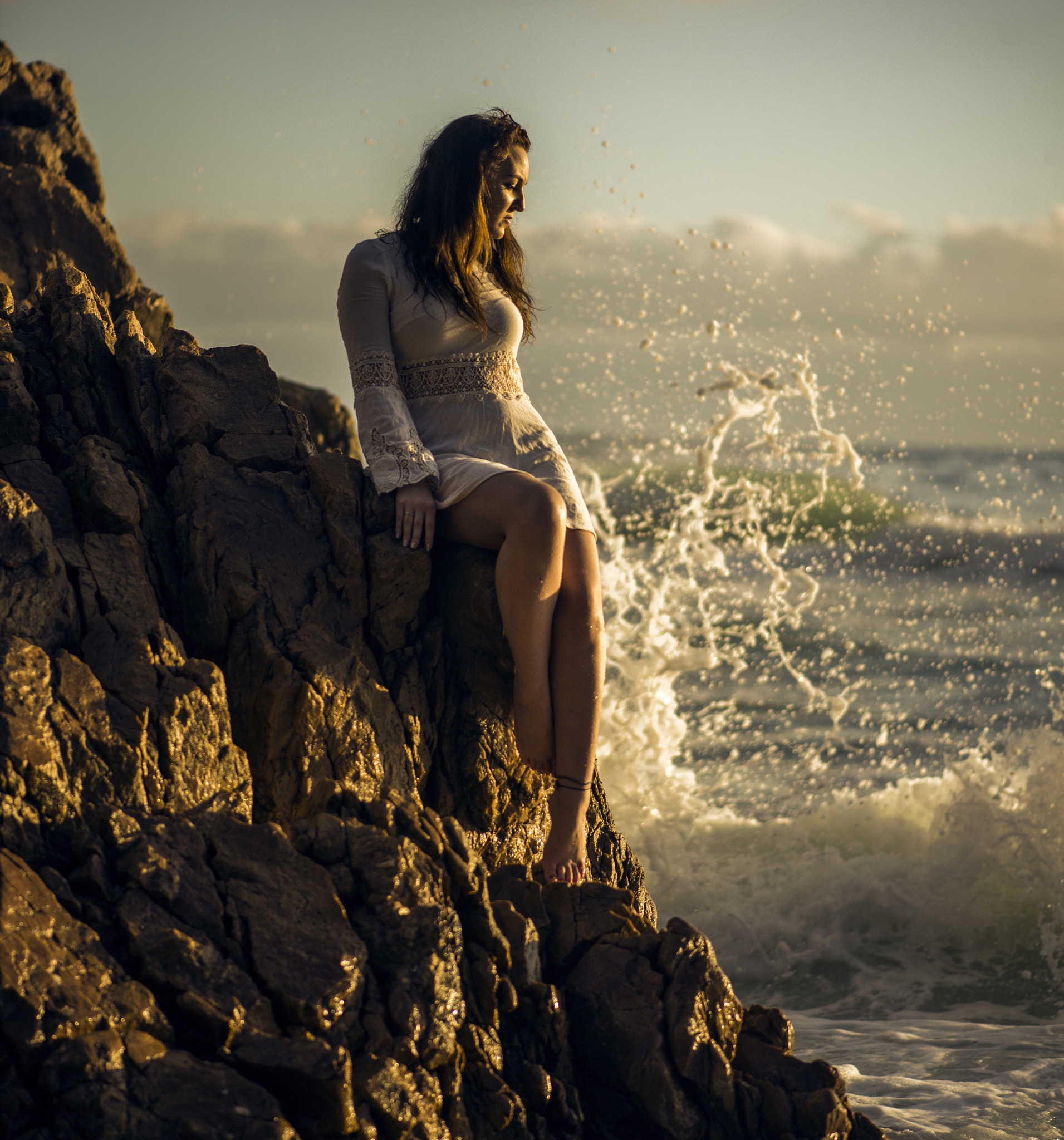 Nikon AF-S Micro-Nikkor 105mm F2.8G IF-ED VR sample photo. Waves photography