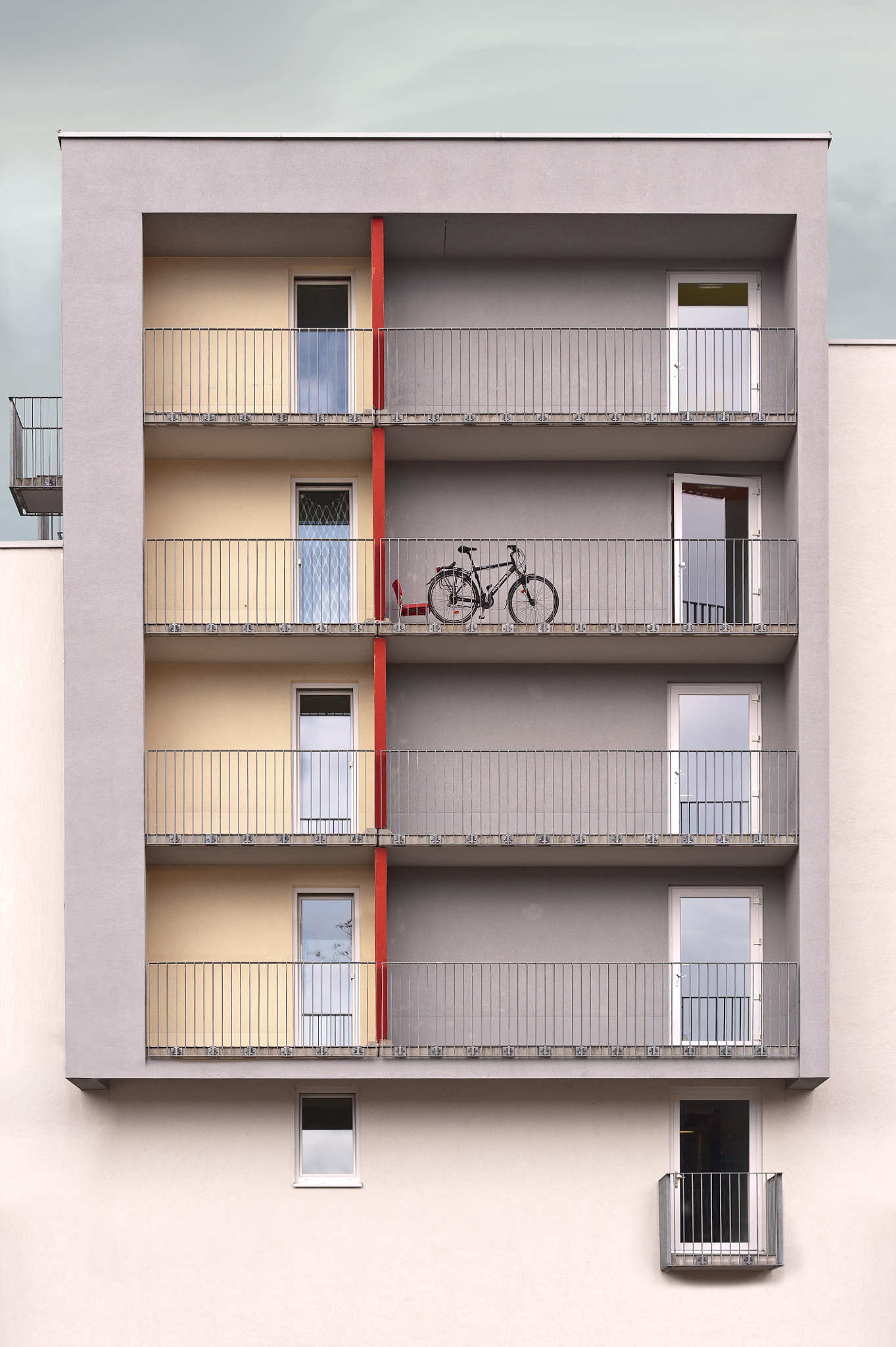 Nikon D700 sample photo. The biker's flat photography