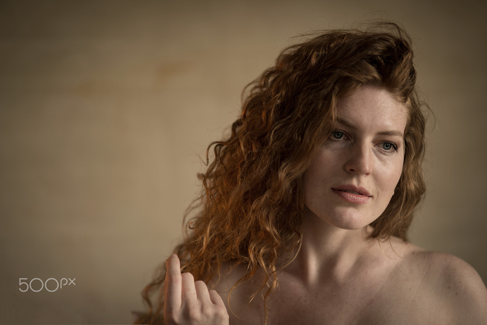 Sigma 85mm F1.4 EX DG HSM sample photo. Fio photography