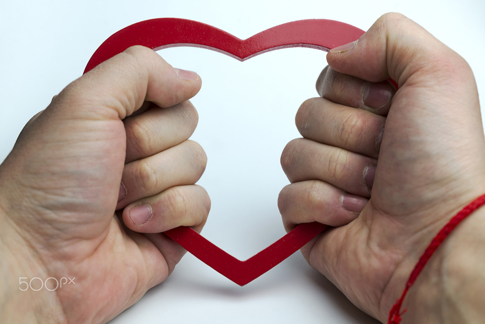 Nikon AF Micro-Nikkor 60mm F2.8D sample photo. Heart in hand. photography