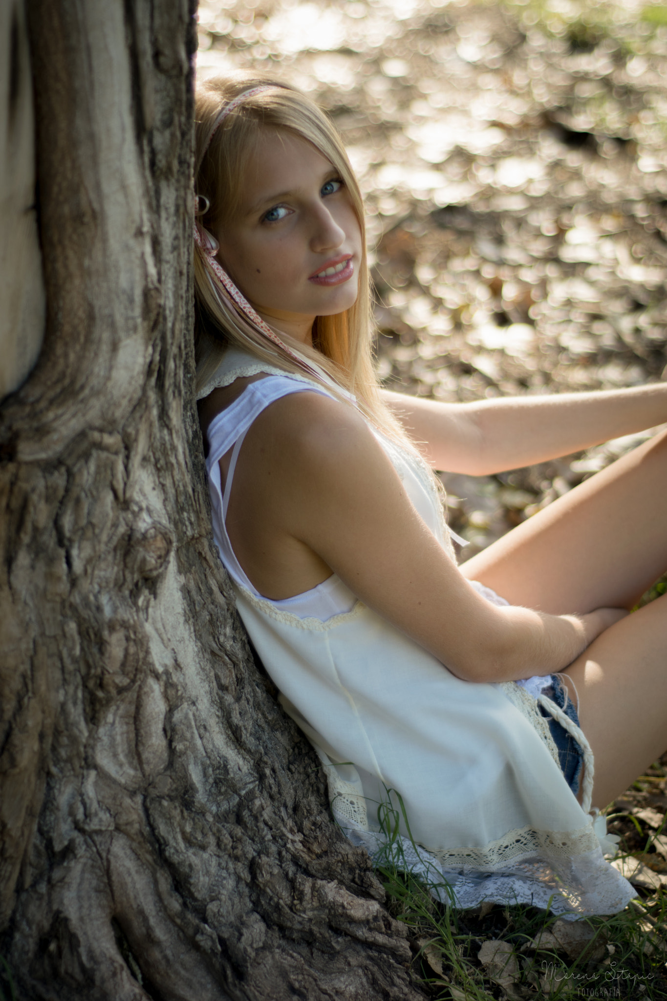 Nikon D3300 + Nikon AF Nikkor 50mm F1.8D sample photo. Flor photography