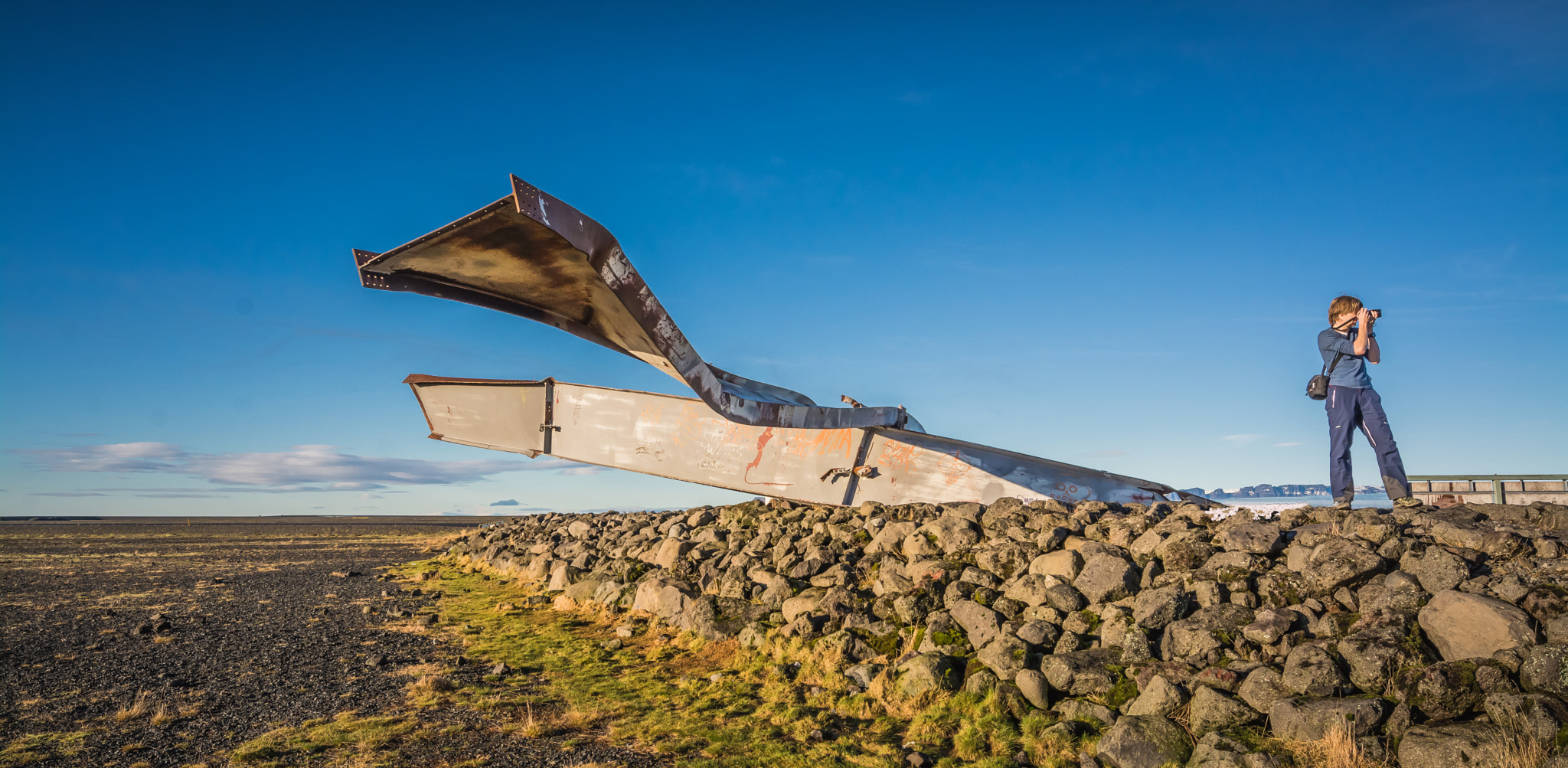 Nikon AF-S Nikkor 14-24mm F2.8G ED sample photo. Iceland ostland broken bridge photography