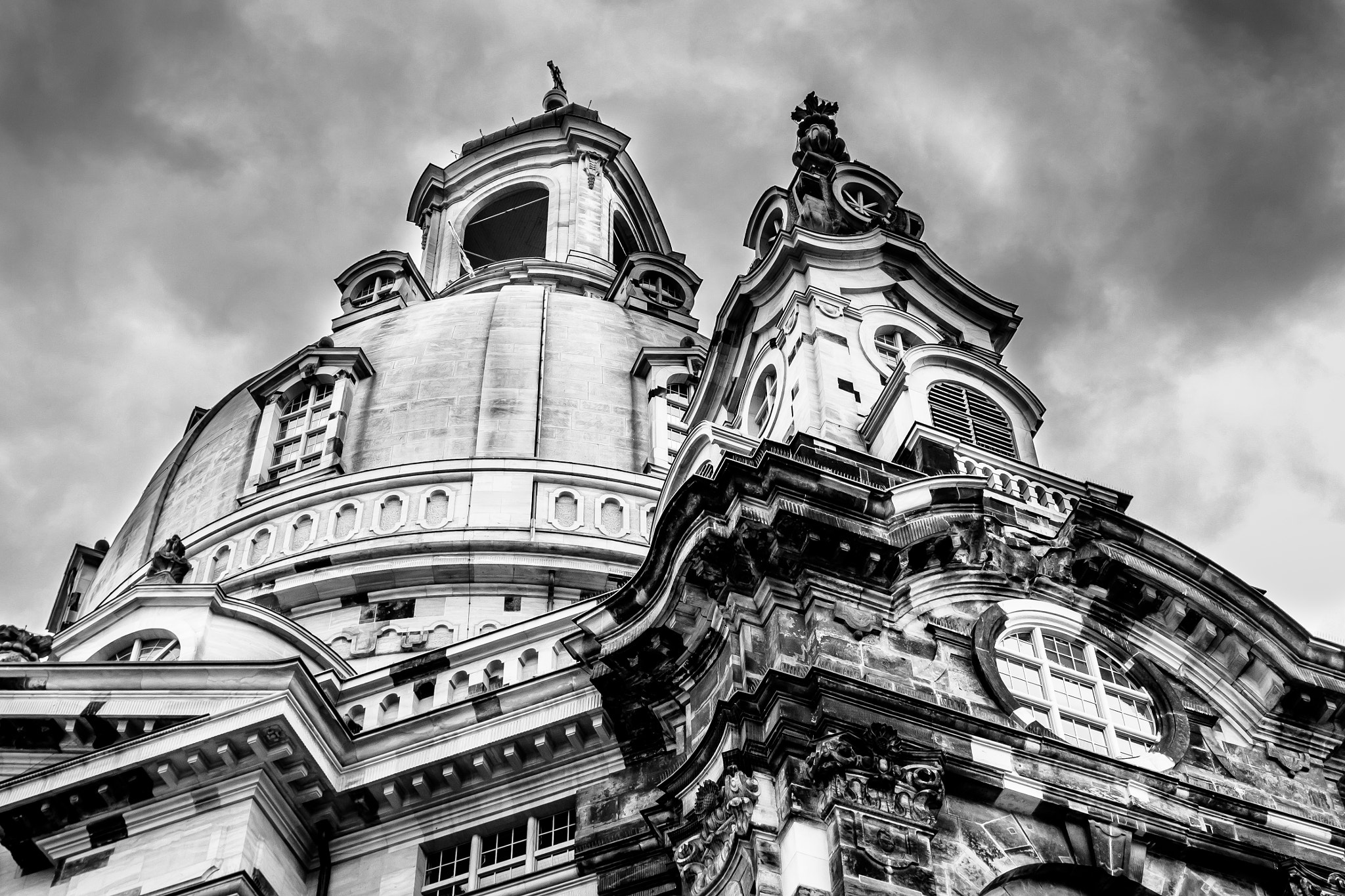 Canon EOS 550D (EOS Rebel T2i / EOS Kiss X4) sample photo. Frauenkirche / dresden photography
