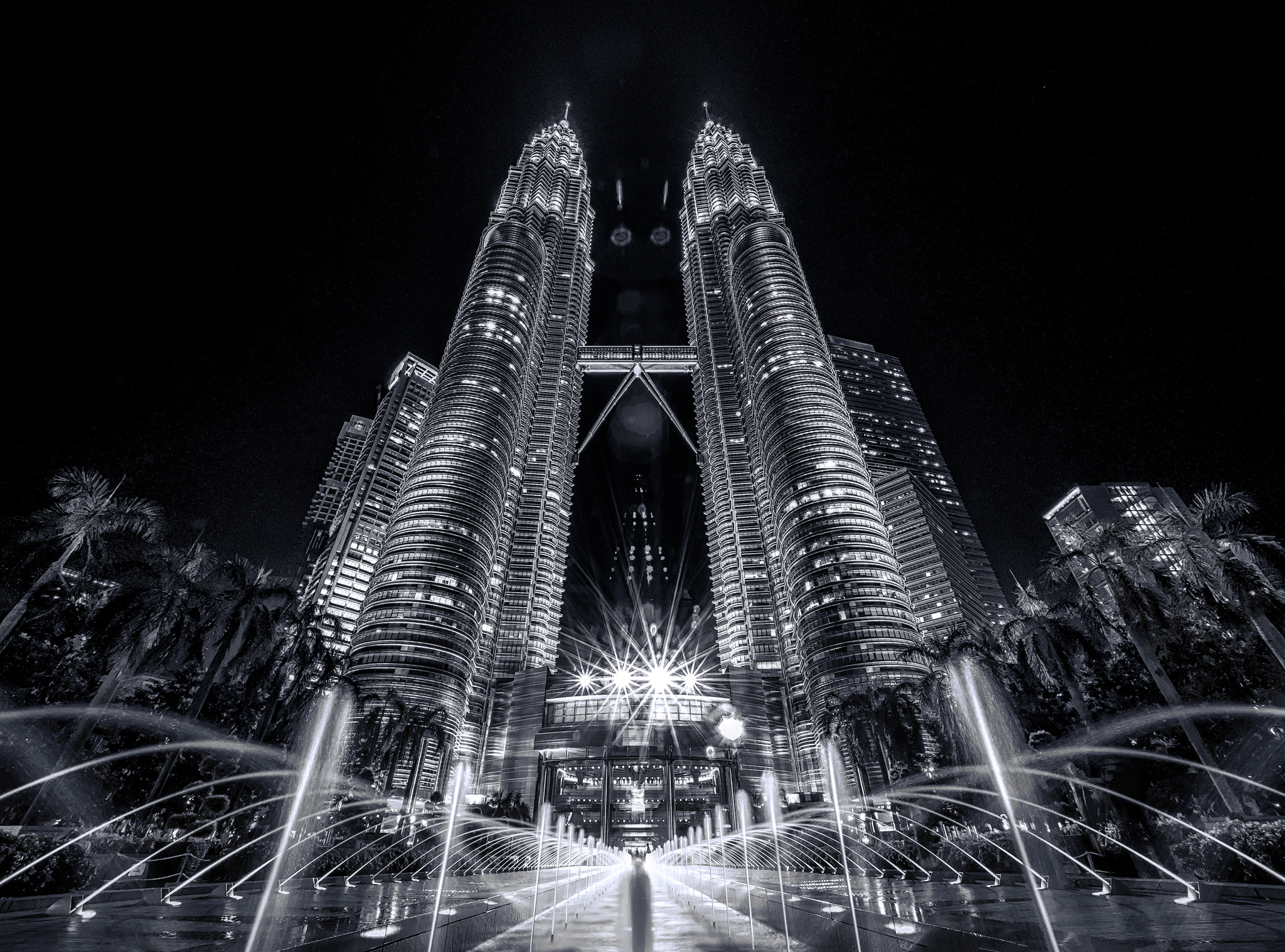 Olympus M.Zuiko Digital ED 7-14mm F2.8 PRO sample photo. Twin towers photography