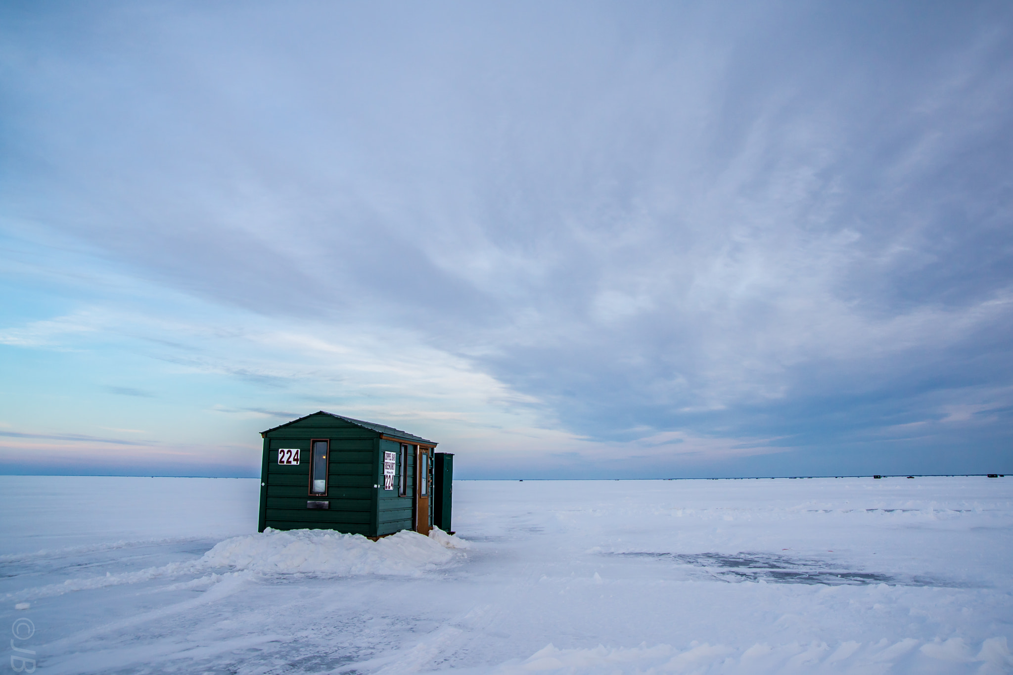 Sony ILCA-77M2 sample photo. The fishing shack.... photography