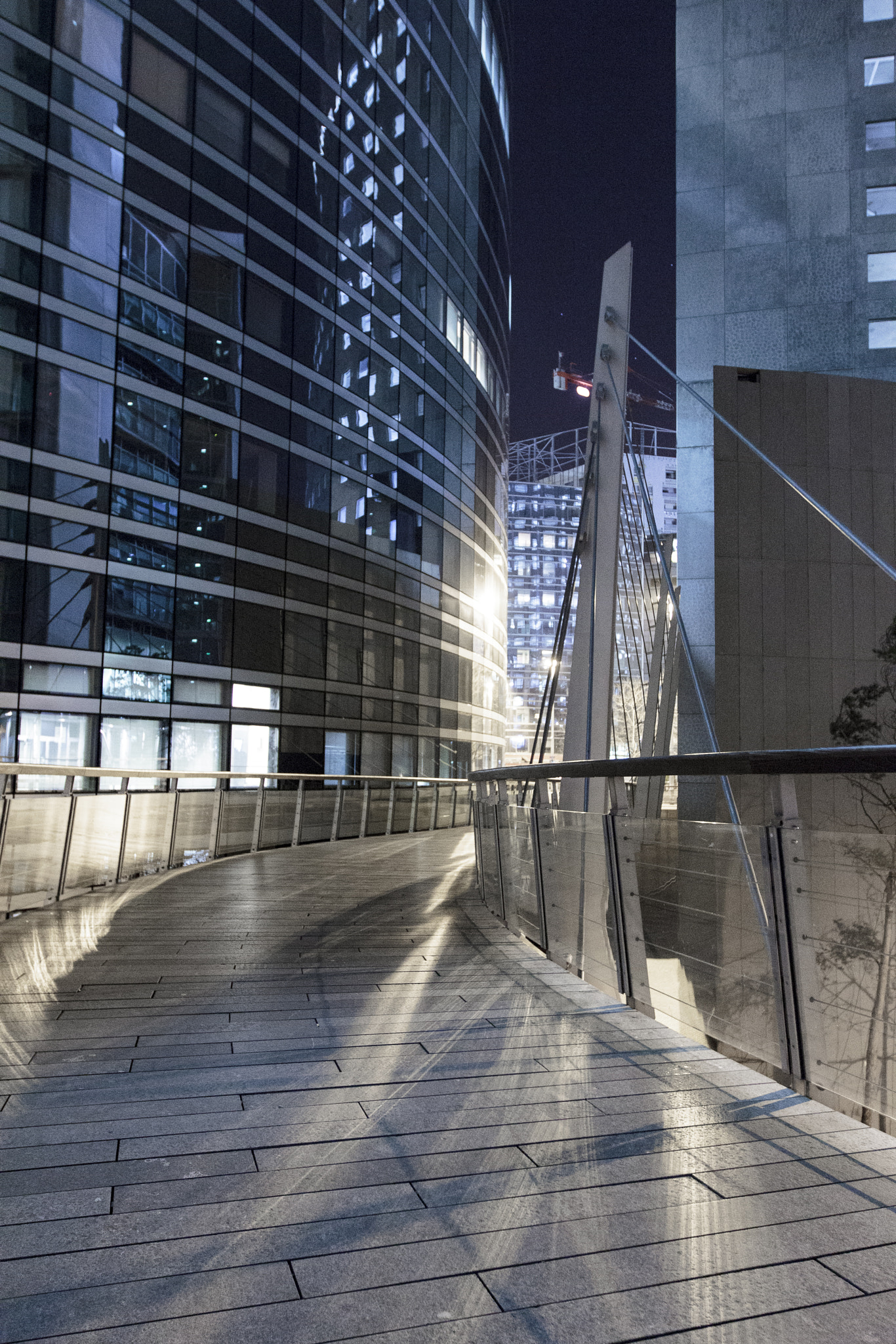 Canon EF 16-35mm F2.8L II USM sample photo. Footbridge with light photography