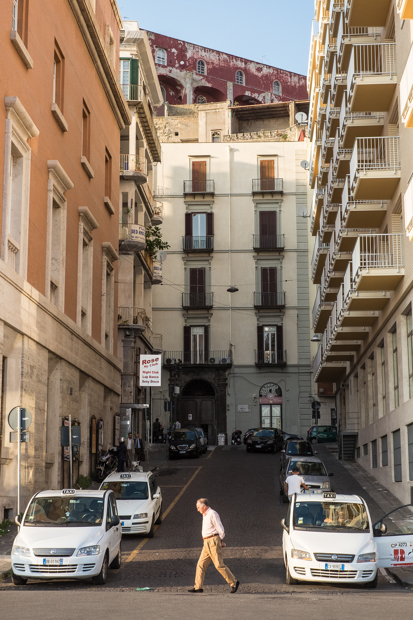 Fujifilm X-E2 + Fujifilm XF 35mm F1.4 R sample photo. Italy photography