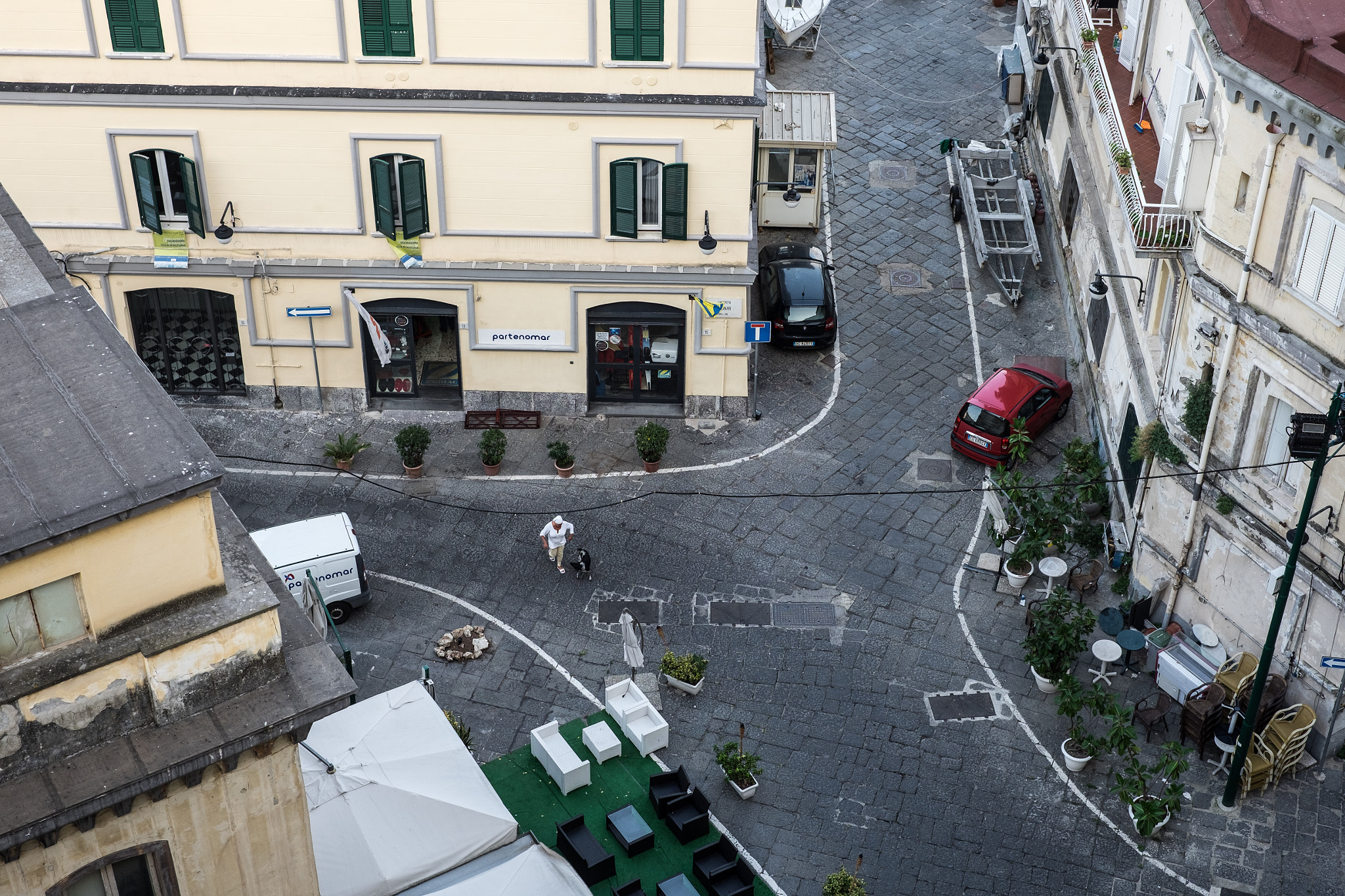 Fujifilm X-E2 + Fujifilm XF 35mm F1.4 R sample photo. Italy photography