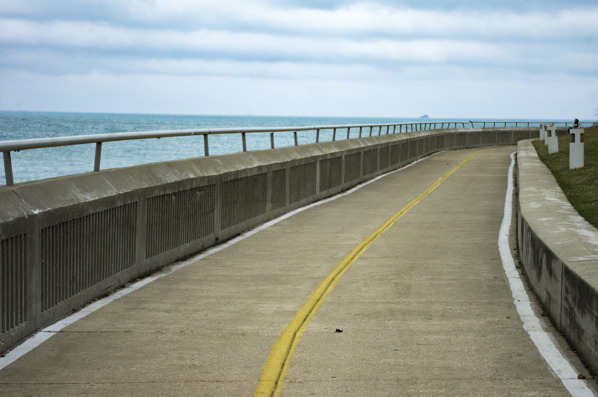 Pentax K-r sample photo. Bike lane. chicago, usa. photography