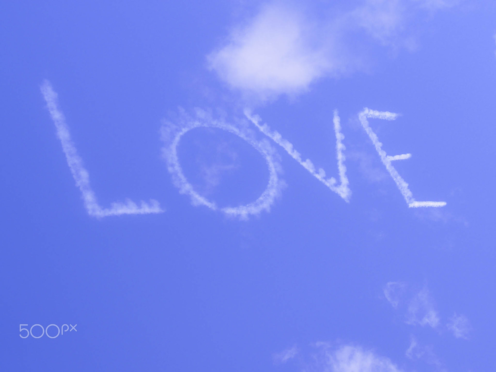 Nikon COOLPIX L1 sample photo. Love in the air photography