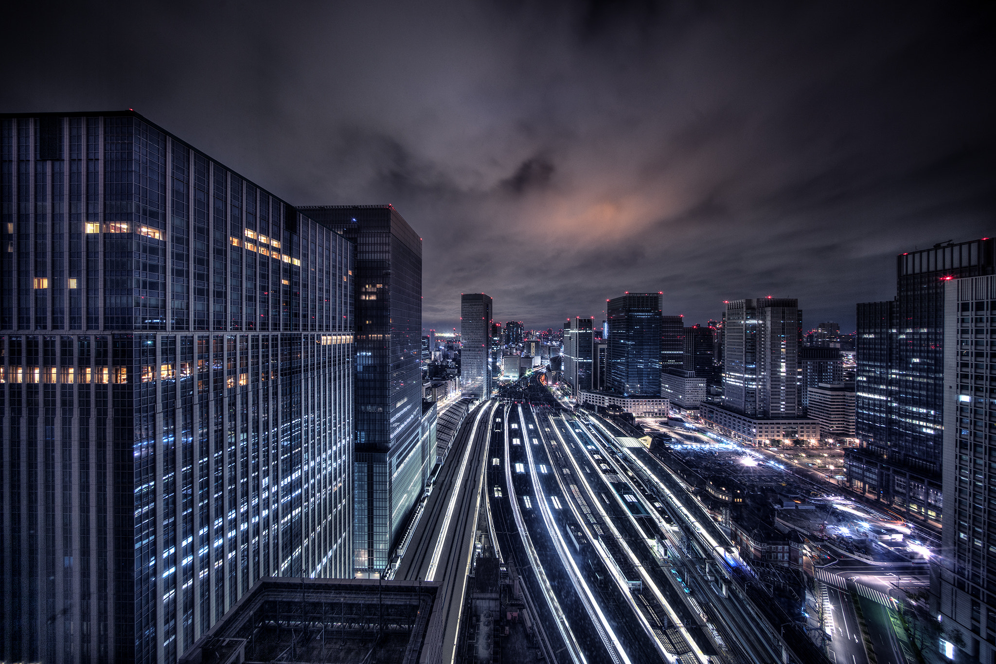 Voigtlander HELIAR-HYPER WIDE 10mm F5.6 sample photo. Tokyo 5am photography