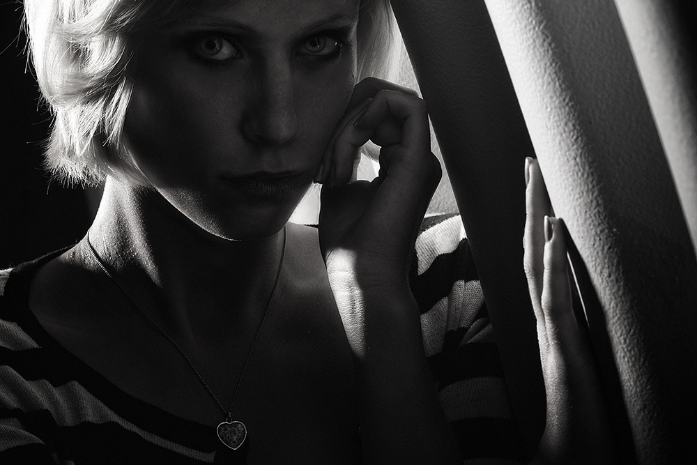 Nikon D700 sample photo. When the heart glows in the shade photography