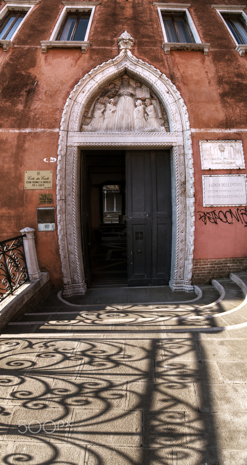 Nikon D300 sample photo. Venice door and shadows photography