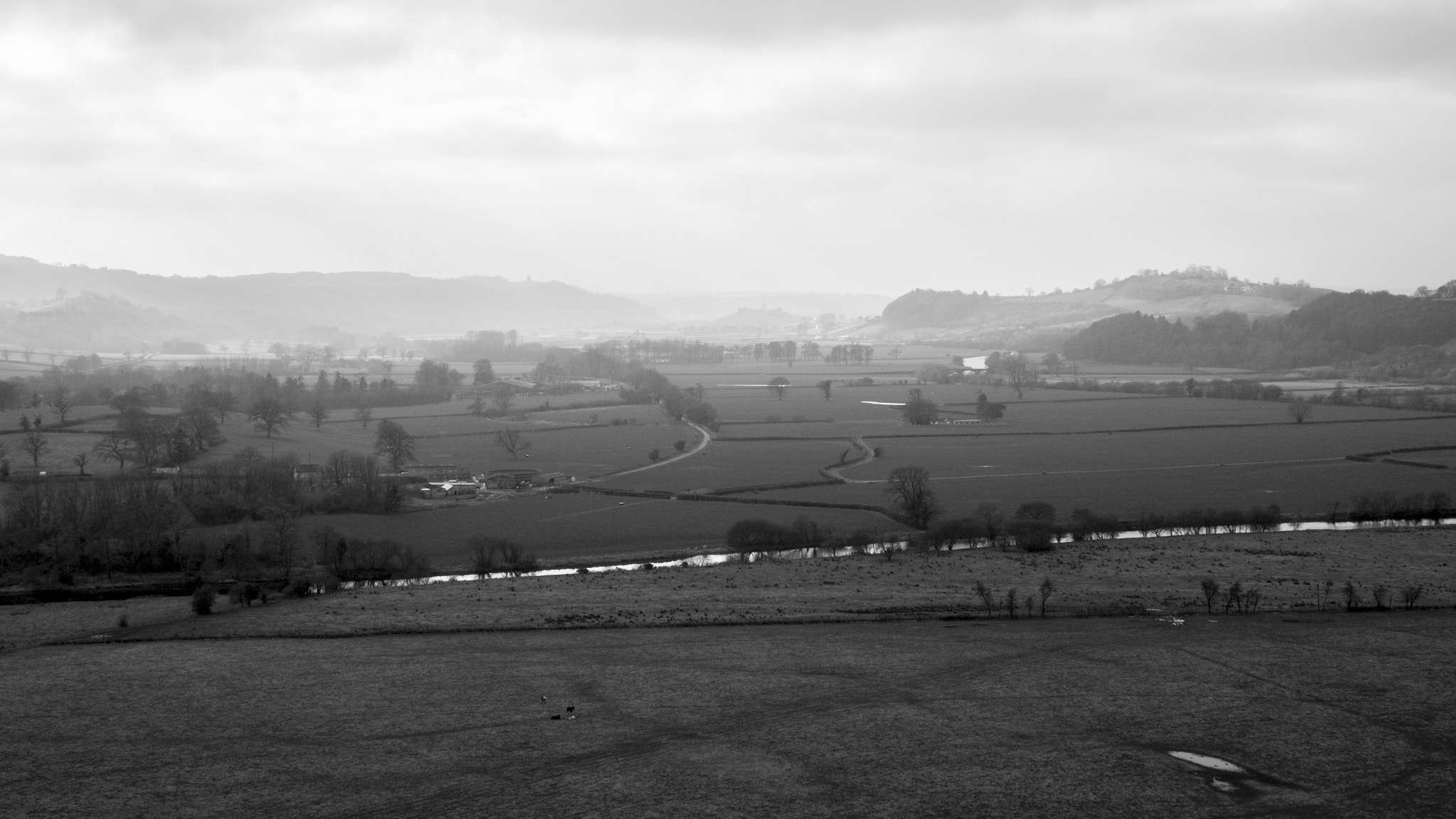 Fujifilm X-T1 + ZEISS Touit 32mm F1.8 sample photo. Distant hills photography