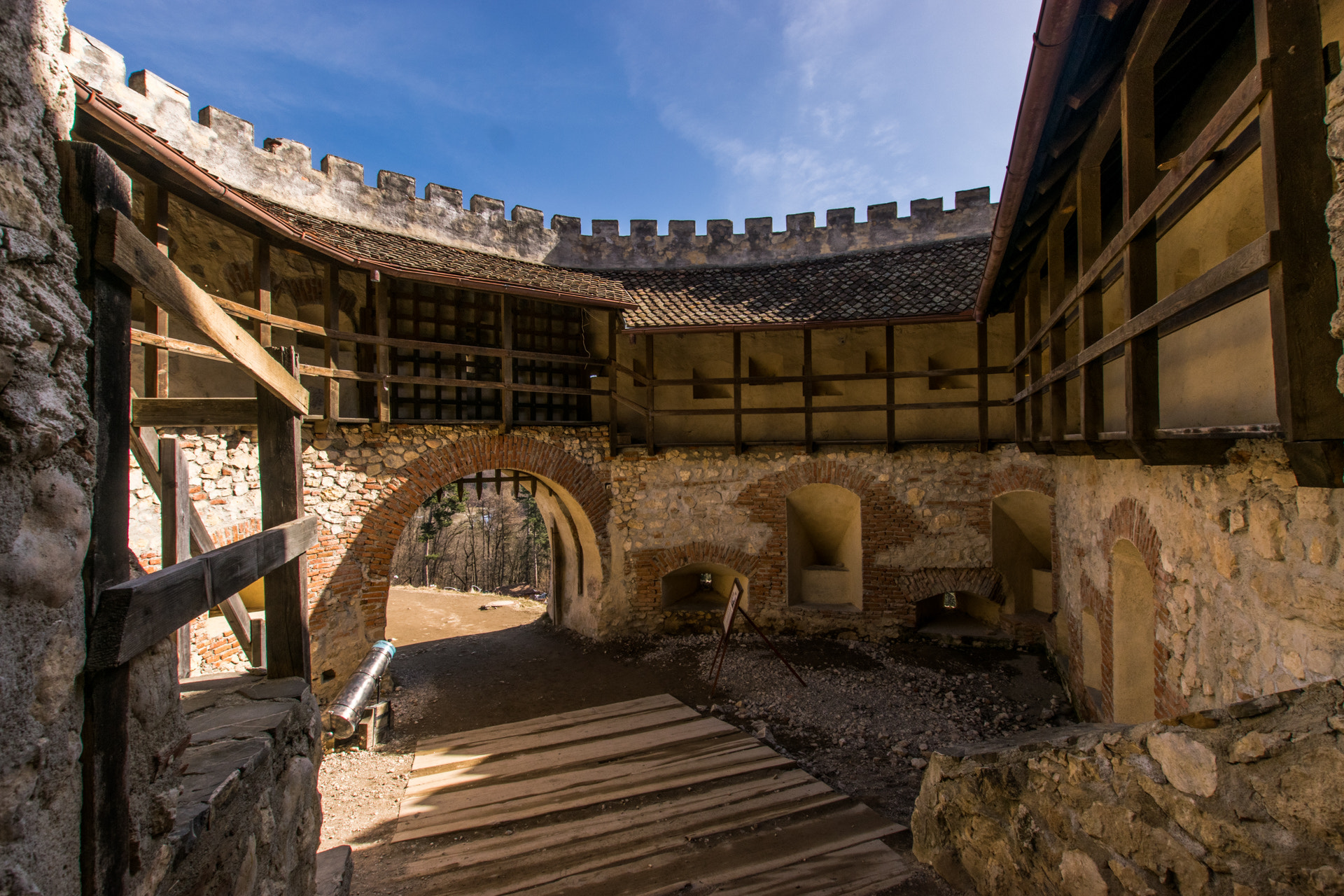 Nikon D5300 + Sigma 10-20mm F3.5 EX DC HSM sample photo. Stronghold photography