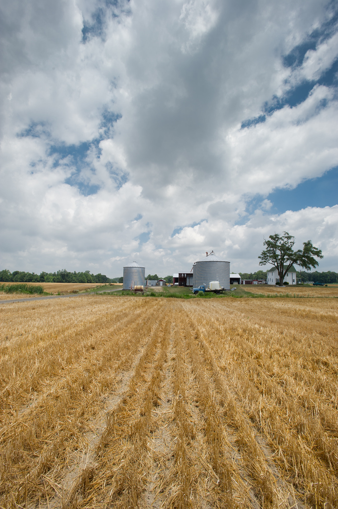 Nikon AF-S Nikkor 17-35mm F2.8D ED-IF sample photo. Grain elevator of grain producer's farm in maryland photography