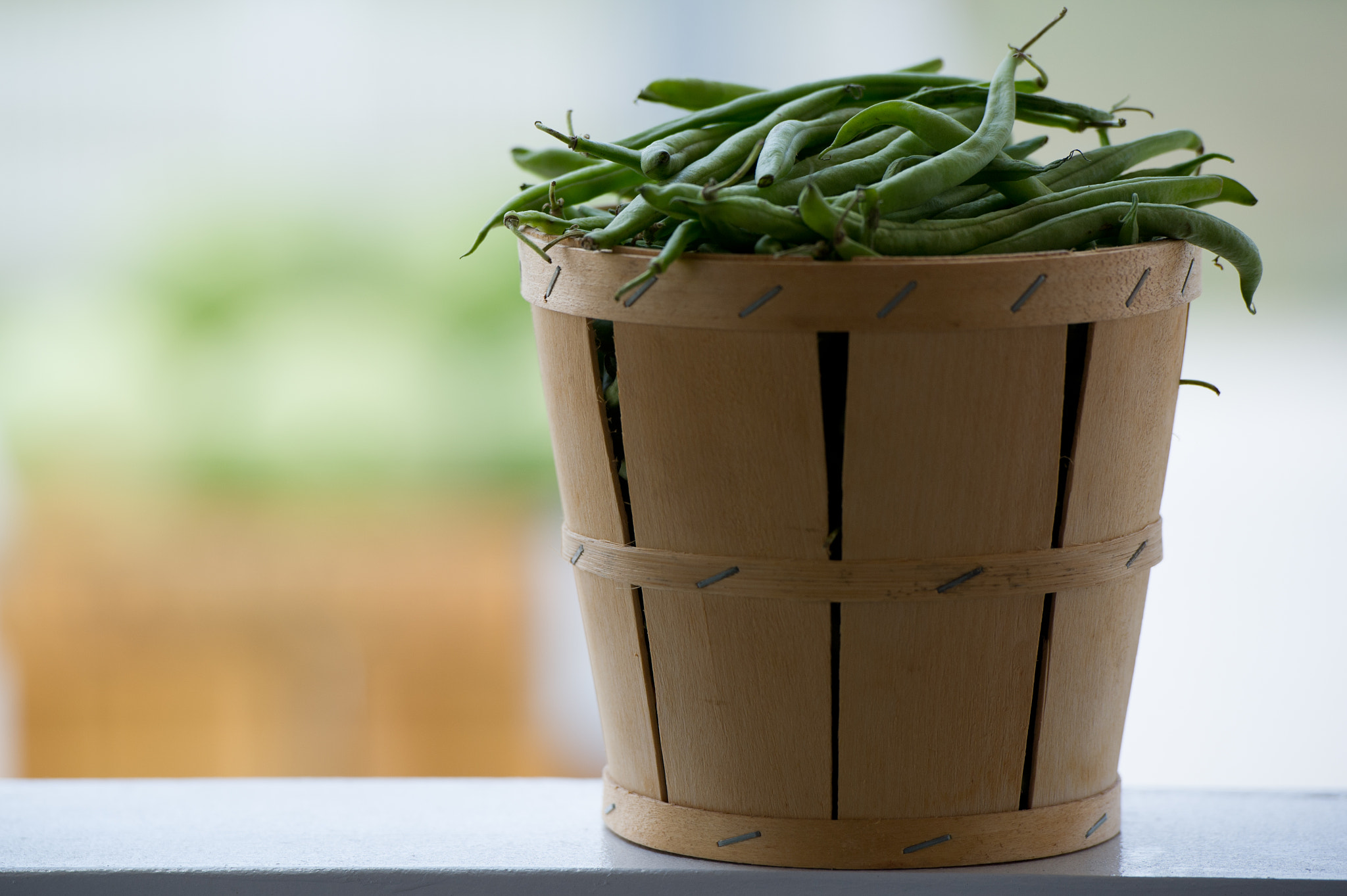 Nikon D3S sample photo. Crate of fresh string beans at farm stand photography