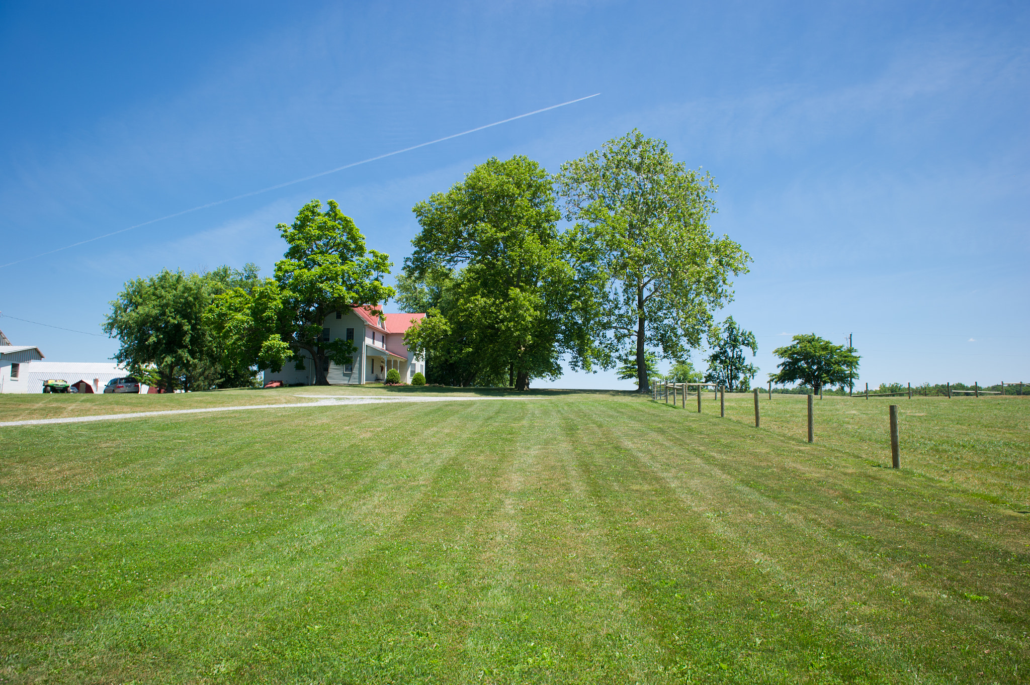 Nikon D3S sample photo. Farm house in the middle of a field photography