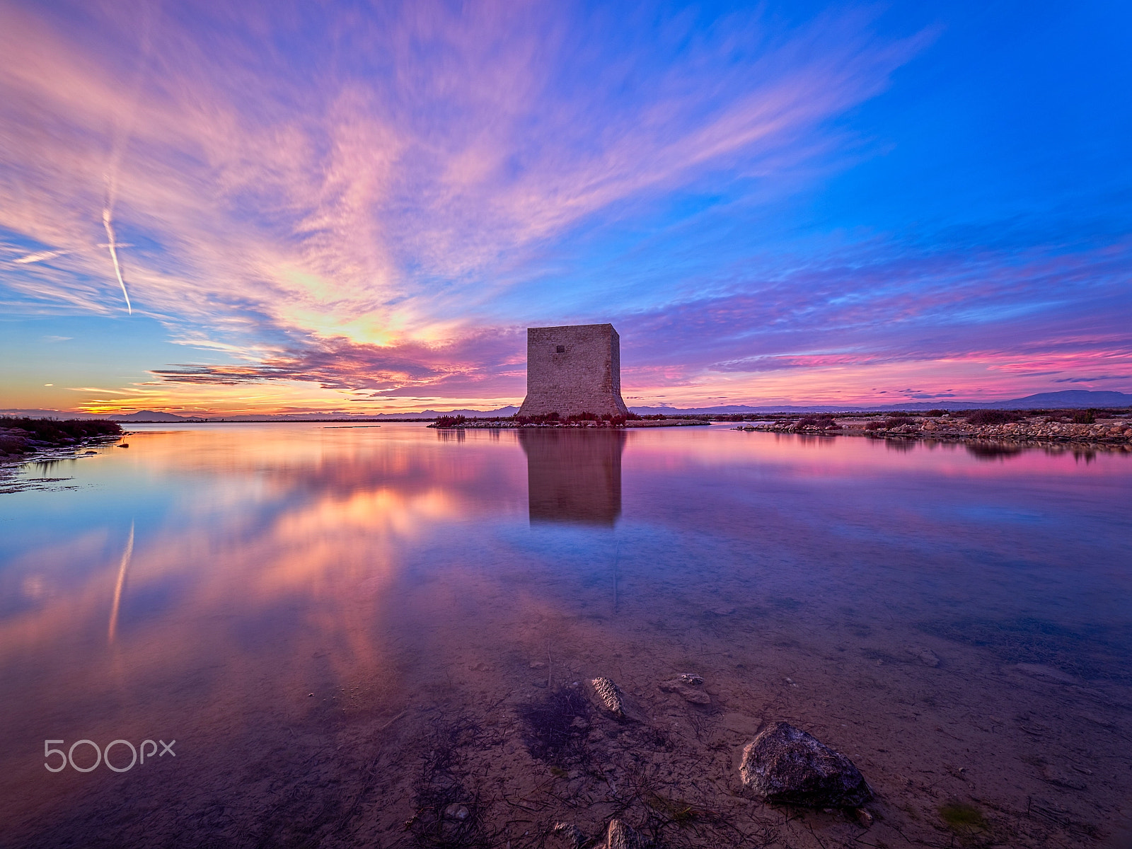 Olympus M.Zuiko Digital ED 7-14mm F2.8 PRO sample photo. Tower sunset photography