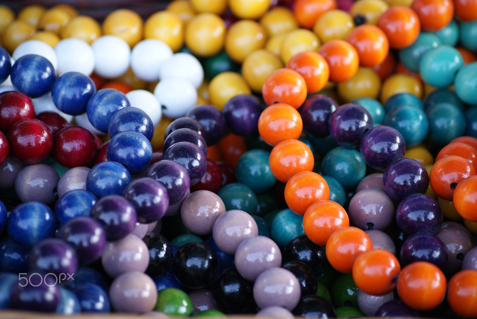 Sony Alpha DSLR-A330 sample photo. Colorful beads photography