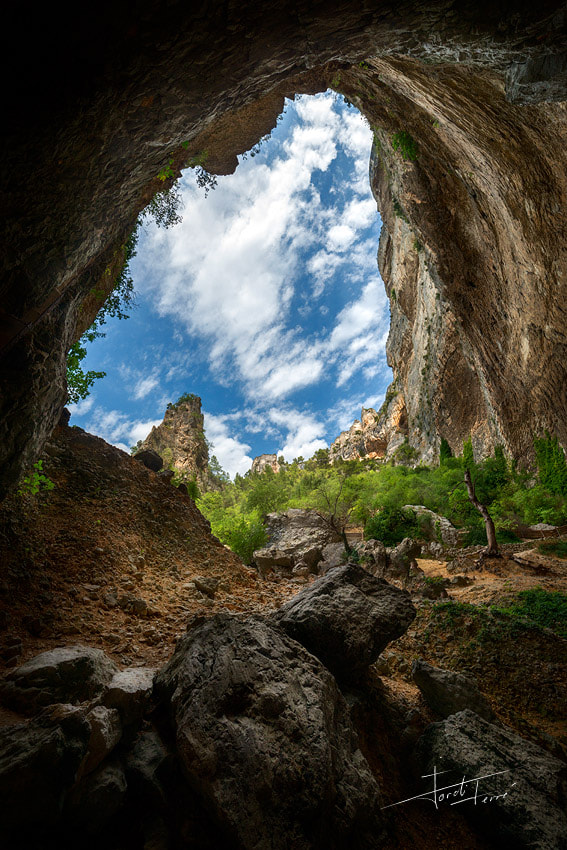 Samyang 14mm F2.8 ED AS IF UMC sample photo. Fontaine-de-vaucluse photography