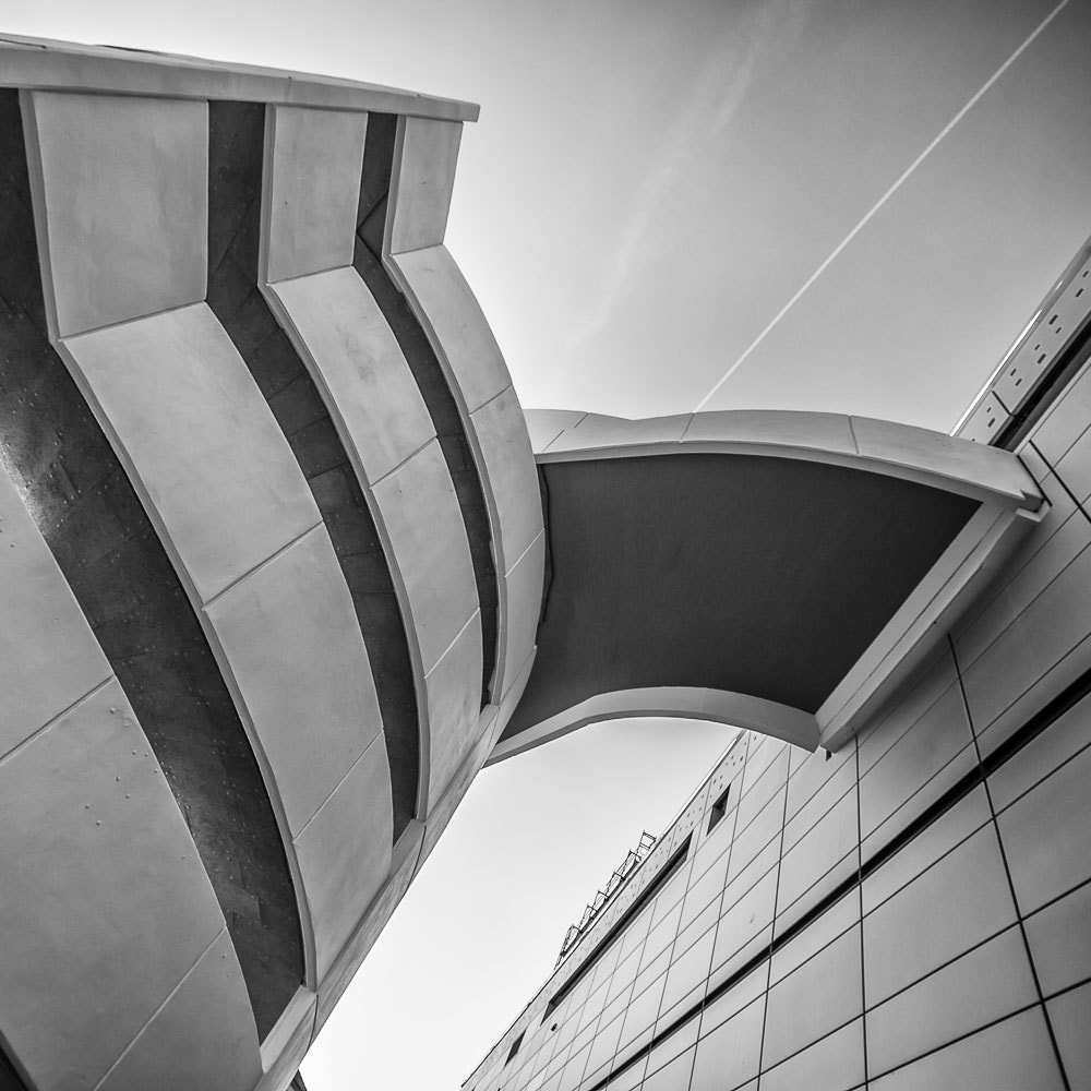 Samyang 14mm F2.8 ED AS IF UMC sample photo. Parking photography