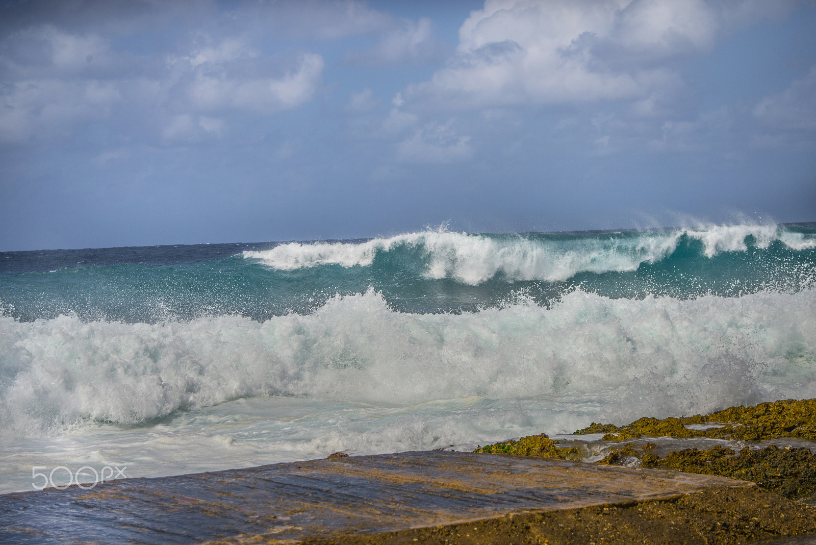 AF Zoom-Nikkor 28-80mm f/3.3-5.6G sample photo. Cuban sea photography